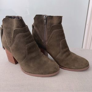 SOLE SOCIETY Ambrose Ankle Bootie Green Size 6.5